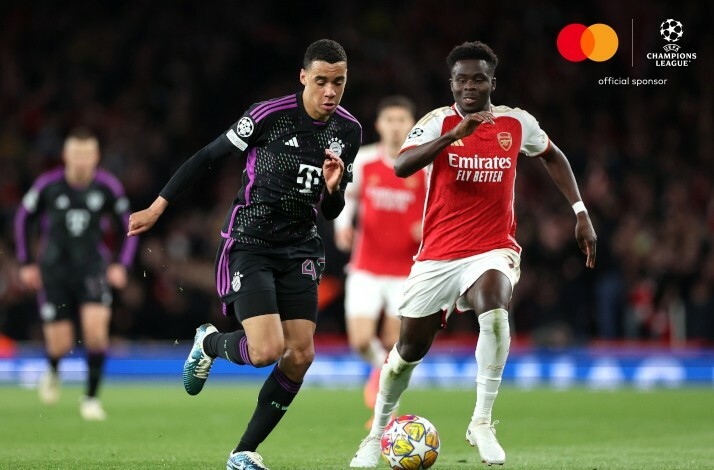 Players of Arsenal FC and FC Bayern Munich photographed during an UEFA match