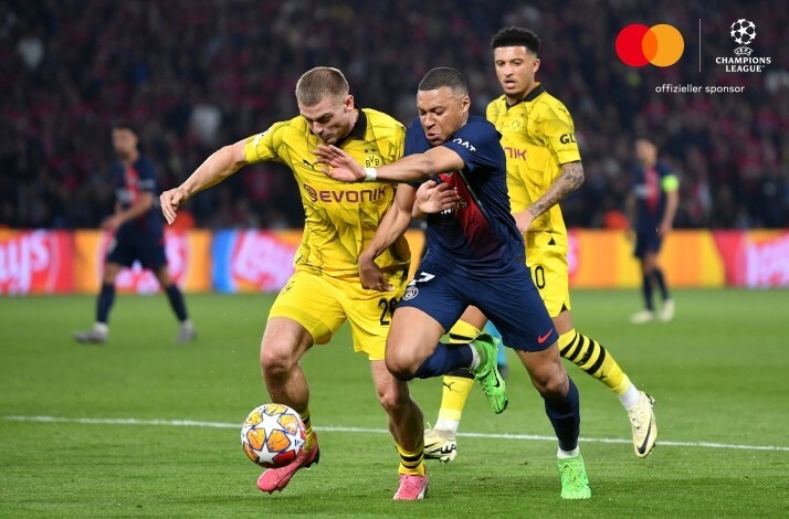 Players of Borussia Dortmund and Paris Saint-Germain photographed during an UEFA match